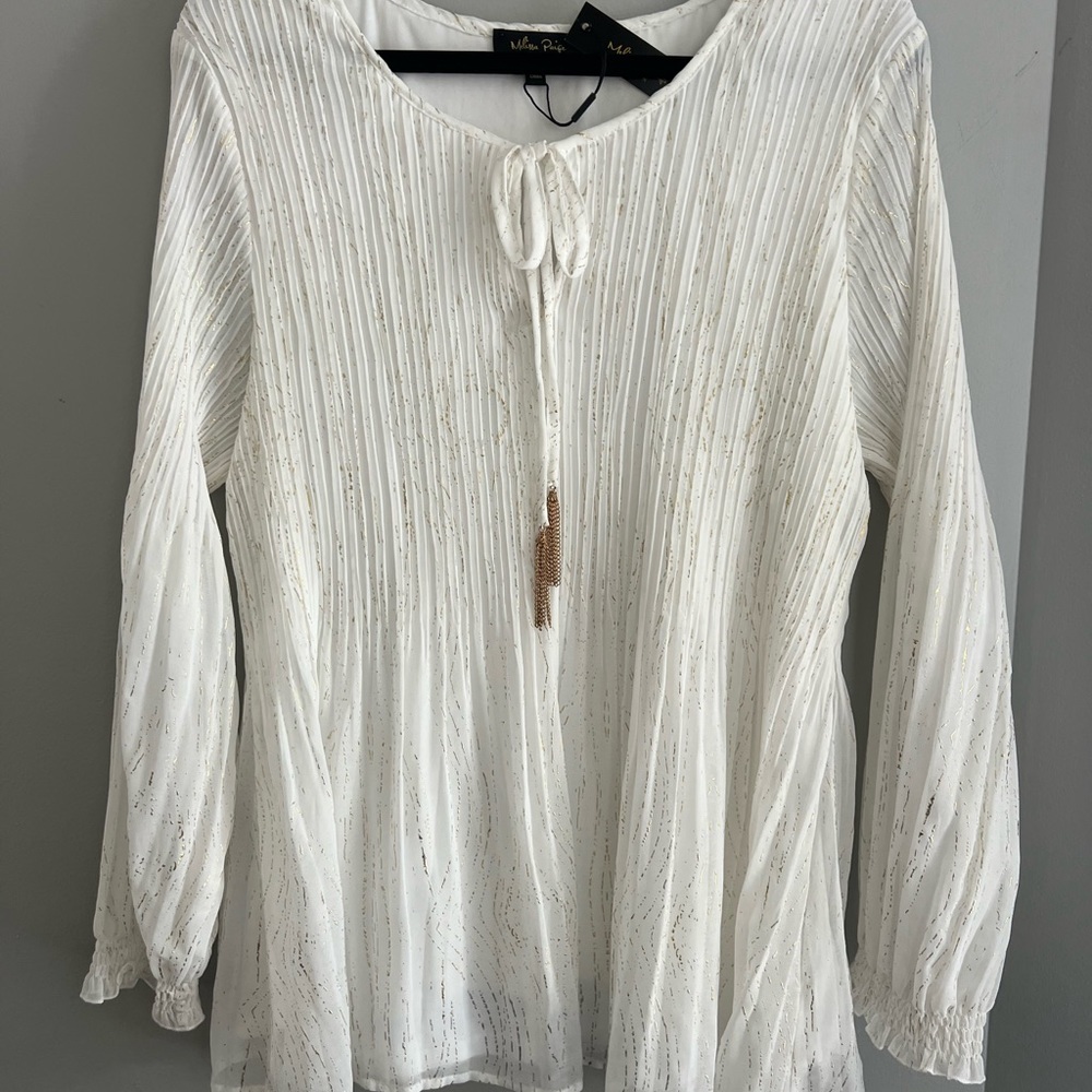 Blouse Melissa Paige white and gold blouse size 2X New with gold color tassels - Picture 2 of 10